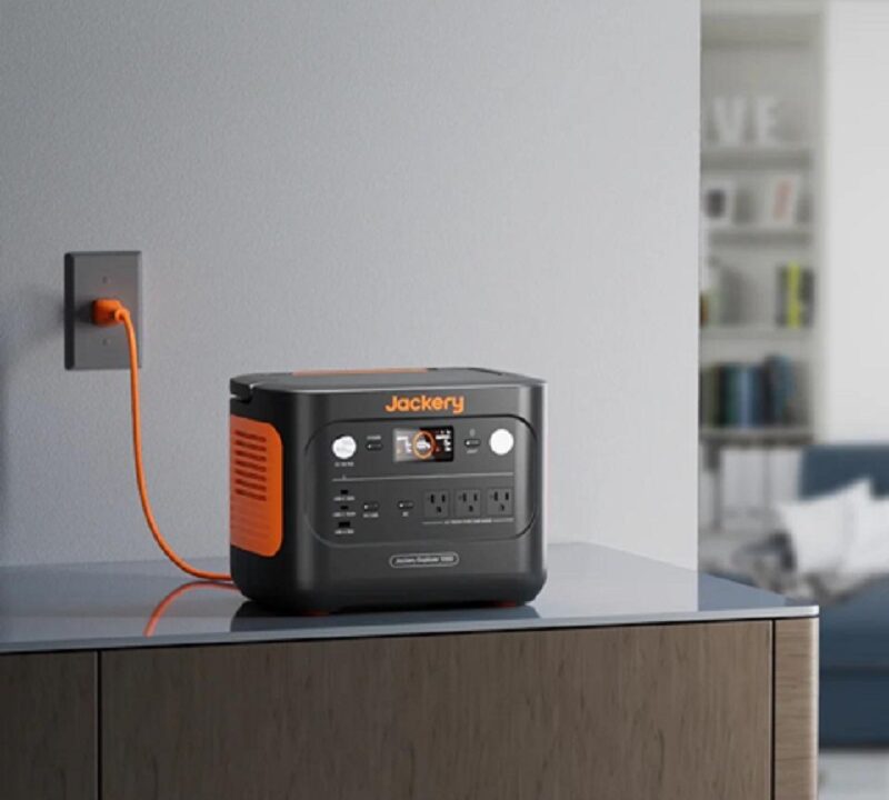 Why Battery Safety Is Paramount in Home Battery Backups: Insights into the Jackery Solar Generator 1000 v2