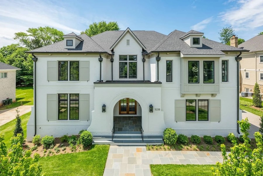 Why Custom Home Renovations Are Worth the Investment in Northern Virginia
